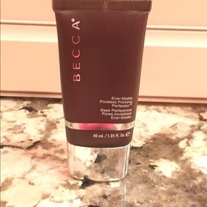 Becca ever matte poreless priming perfector