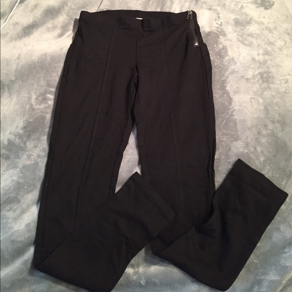 Rewind Pants - Black rewind leggings with side zipper