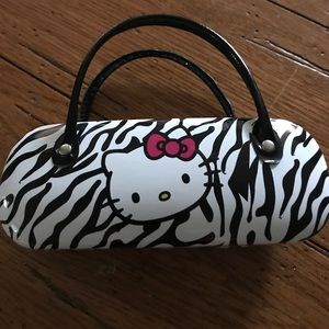 Hello Kitty eyeglass holder