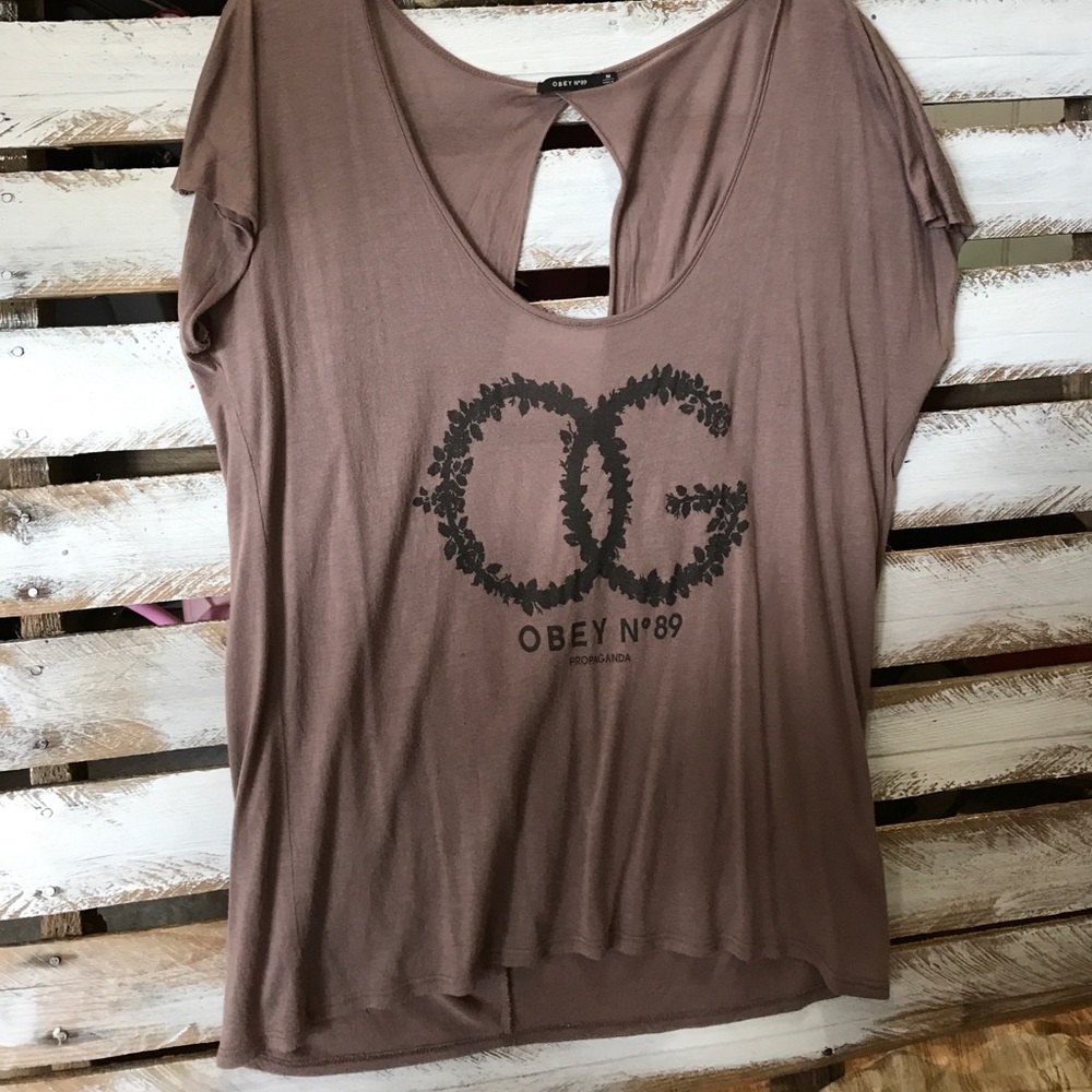 Obey Propaganda Open Back Tee MEDIUM