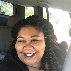 Meet your Posher, Shamya