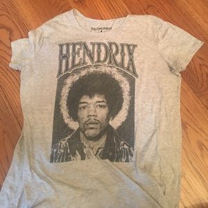 Grey Hendrix tee