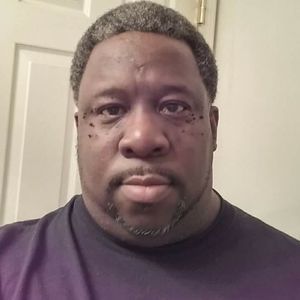 Meet your Posher, Lawrence