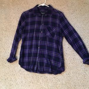 Women's flannel shirt