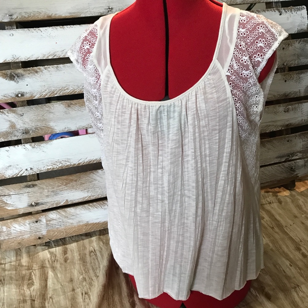 American Eagle Tee MEDIUM