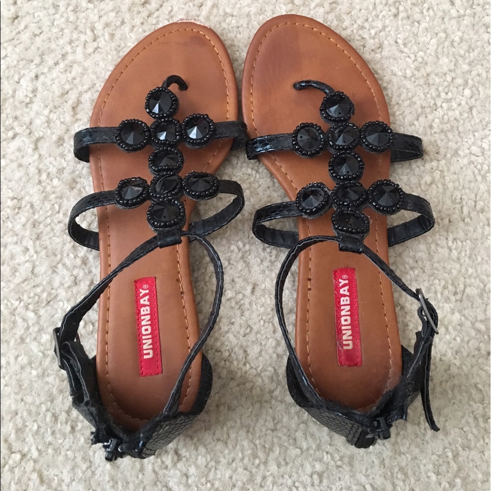 Girls Union Bay Black and Beige Sandals