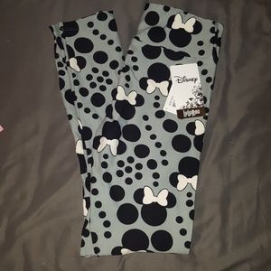 Lularoe DISNEY OS LEGGINGS