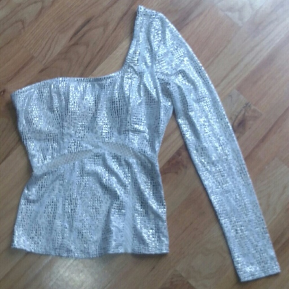 Glam asymmetrical top