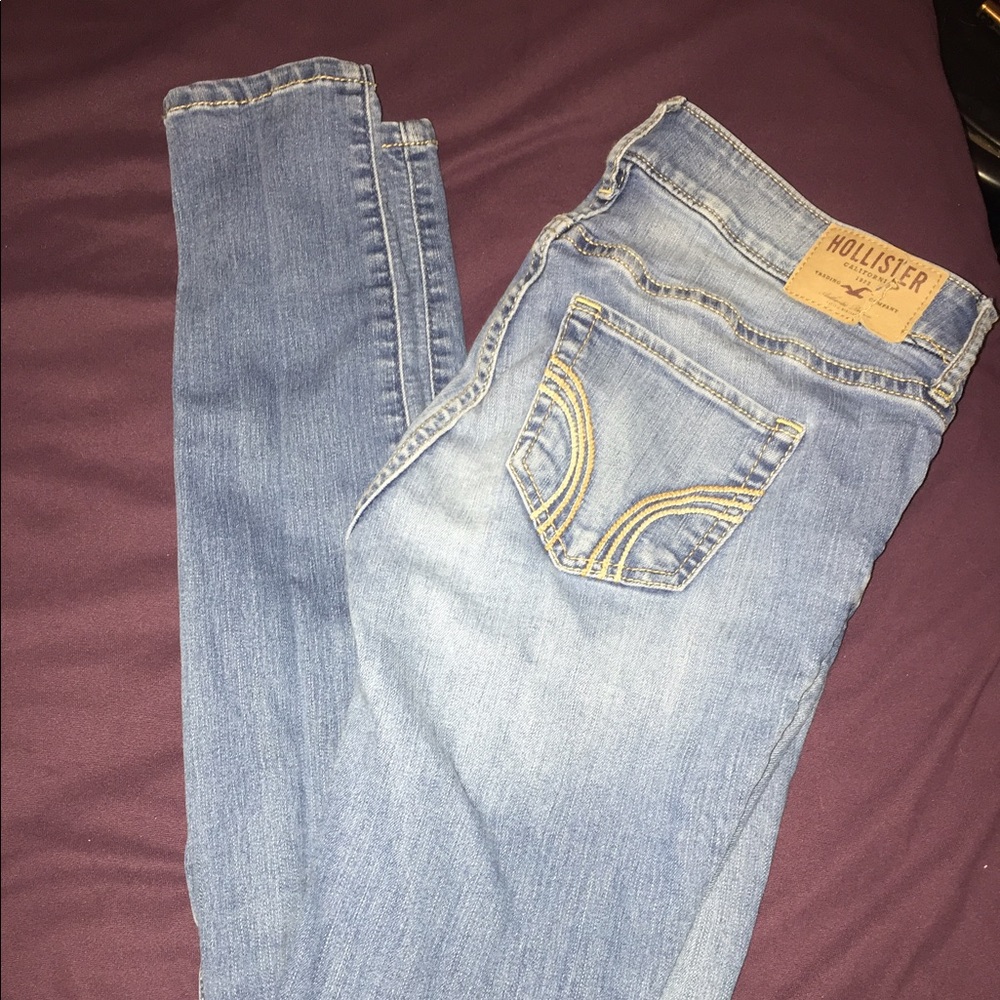 Hollister jeans