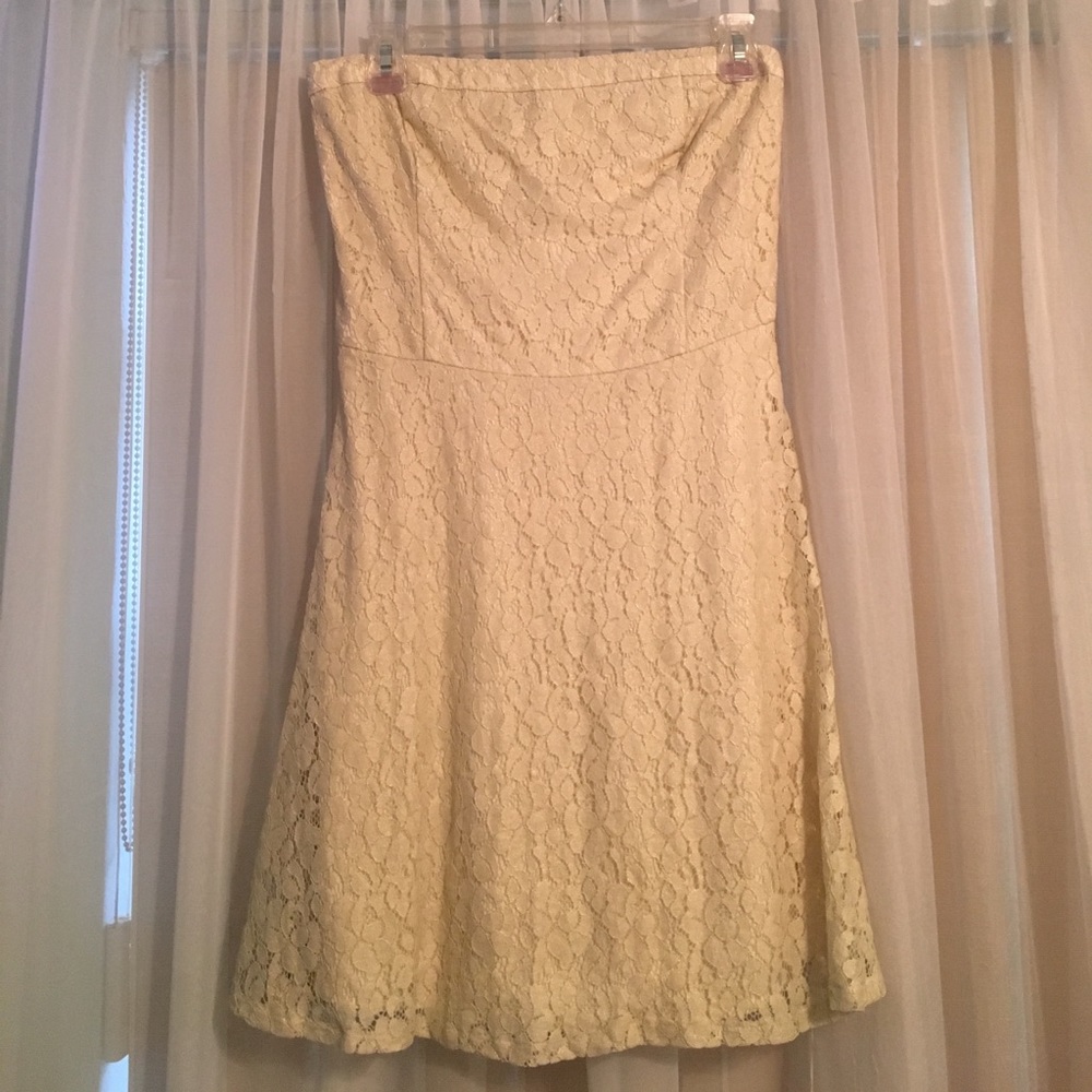 Brand New Hollister Strapless Dress