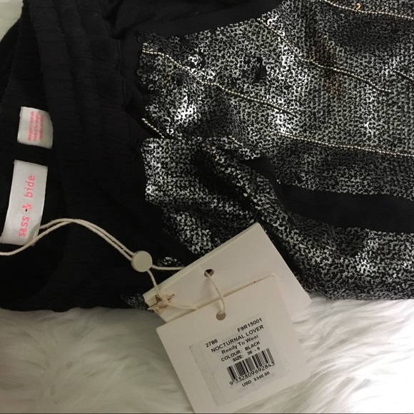 Sass & bide Stunning Sequin shorts 2 - Picture 3 of 7