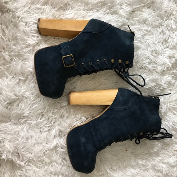 Steve Madden booties - Picture 1 of 4