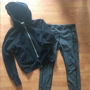 Lululemon size 8 lot - Warm Core Hoodie, speeds