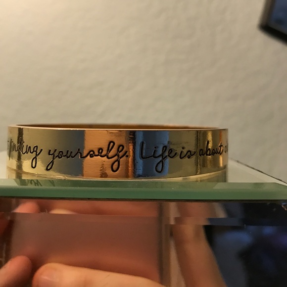 Gold bracelet - Picture 2 of 3
