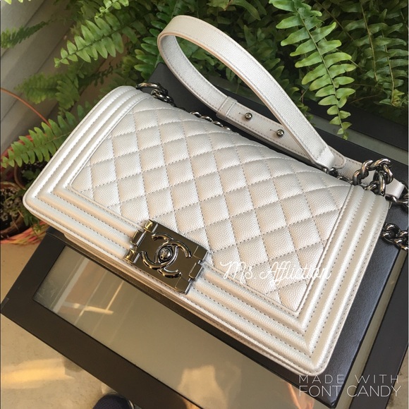 Sold on another platform. CHANEL Authentic Boy Bag - Picture 6 of 8