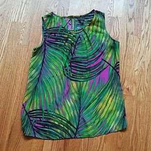 Sleevless worlington top