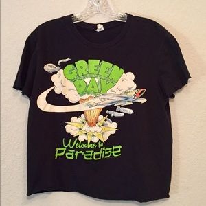 Green Day cropped band shirt