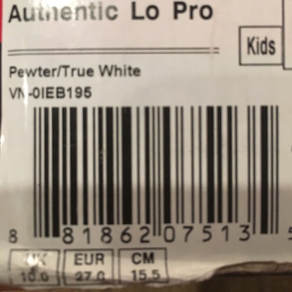 Authentic Lo Pro Vans - Picture 4 of 4