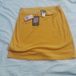 Juicy Couture yellow skirt Size Medium new