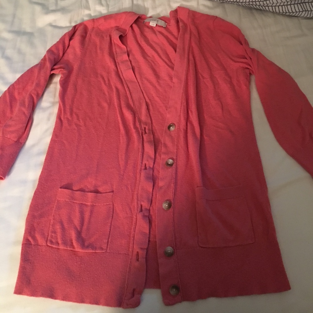 Small pink cardigan. Loft. GUC.