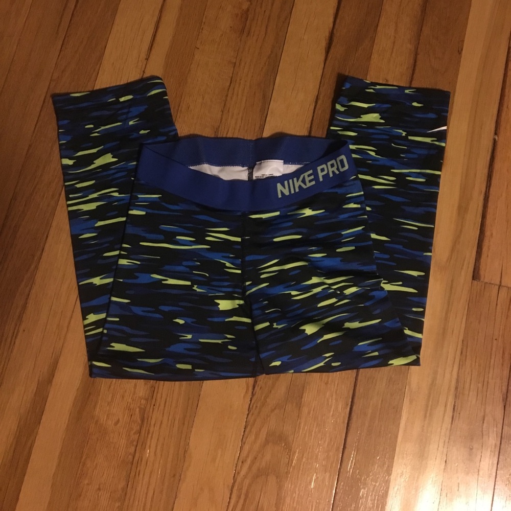 Nike Pro leggings