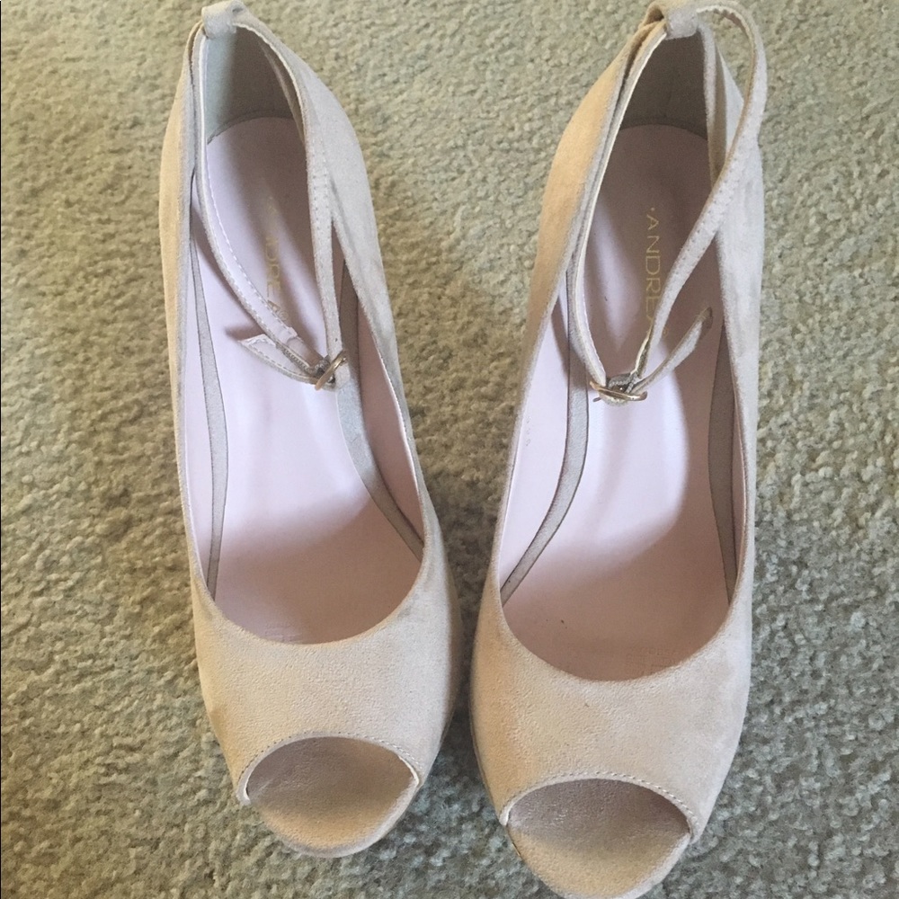 Andrea heels
