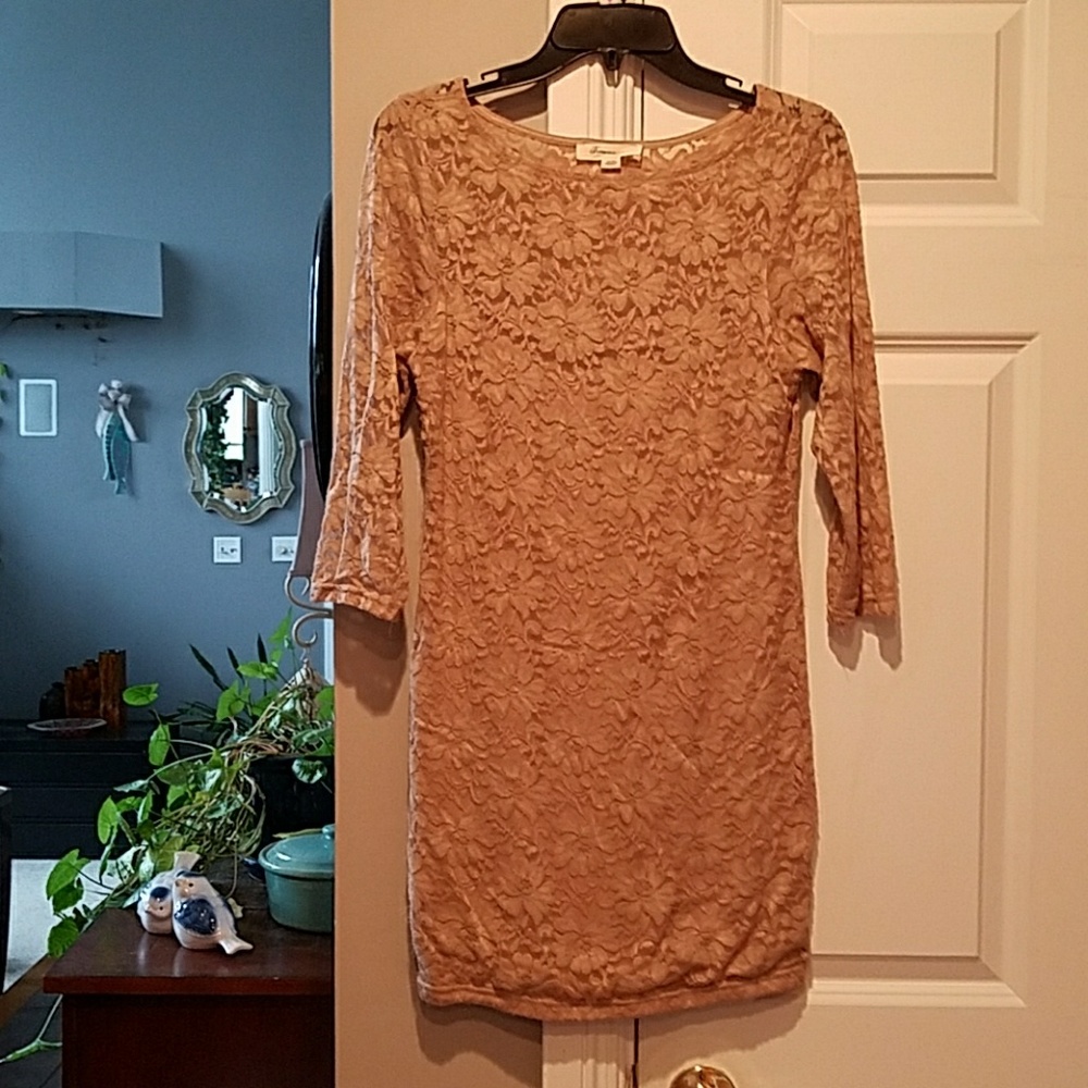 FOREVER 21 SEXY AND CLASSY NUDE W/ TANK LINING