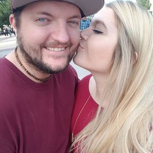 Meet your Posher, Trazi