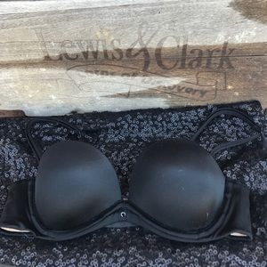 Victoria's Secret Very Sexy push-up bra!