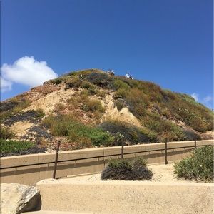 Meet your Posher, Hala