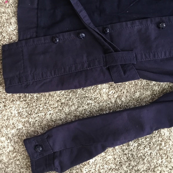 ❗️Sale❗️H&M light jacket - Picture 2 of 3