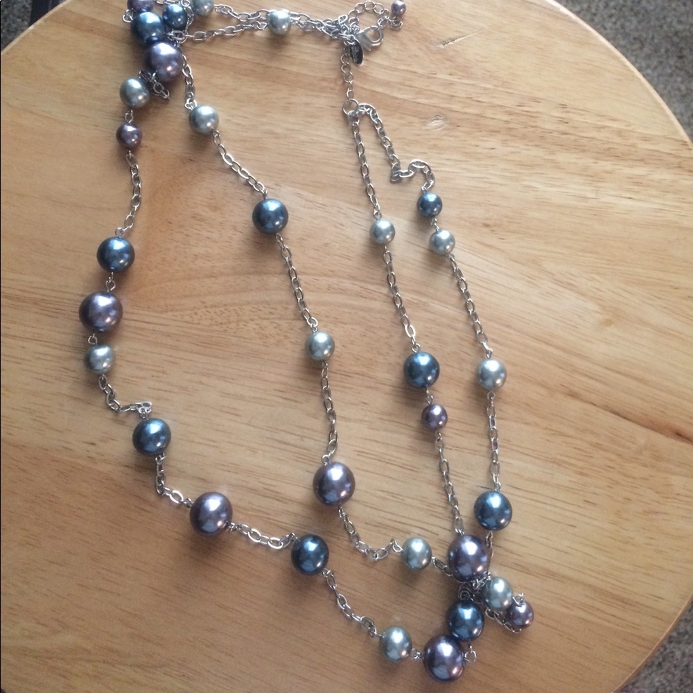 Lia Sophia multi color pearl necklace