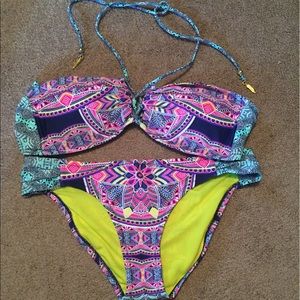 Jessica Simpson swimsuit