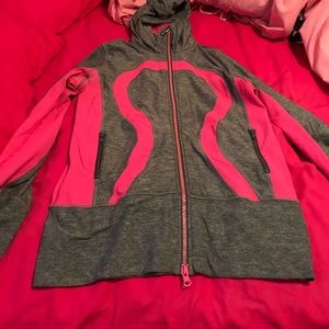 Lululemon light weight jacket