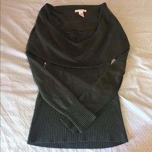 Dark green sweater
