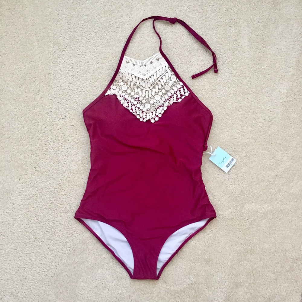Cupshe one-piece maroon swimsuit (tags attached)