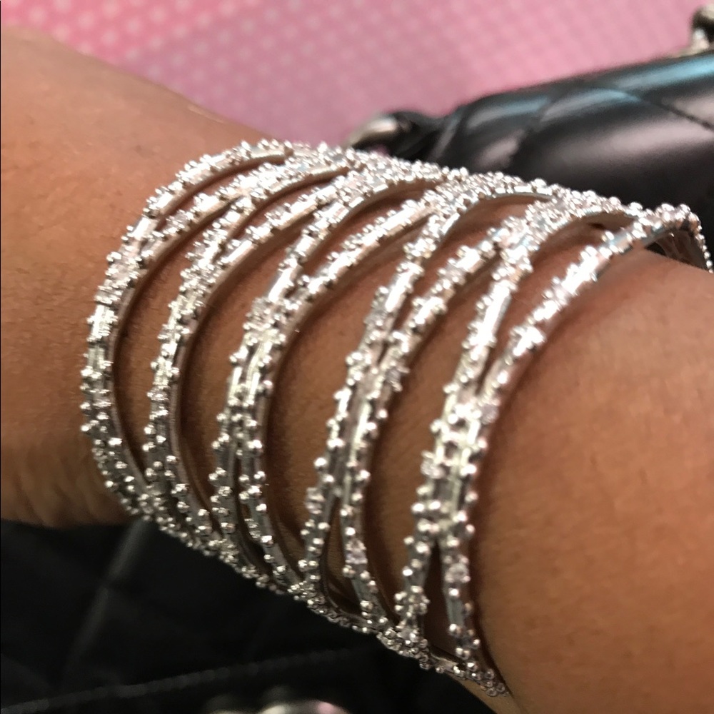 Brand-new Kendra Scott bracelet