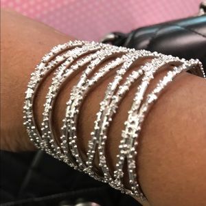 Brand-new Kendra Scott bracelet