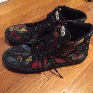 ✨RARE Tapestry Floral Vans