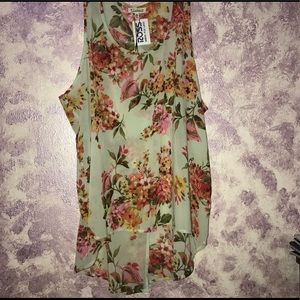 Floral tank