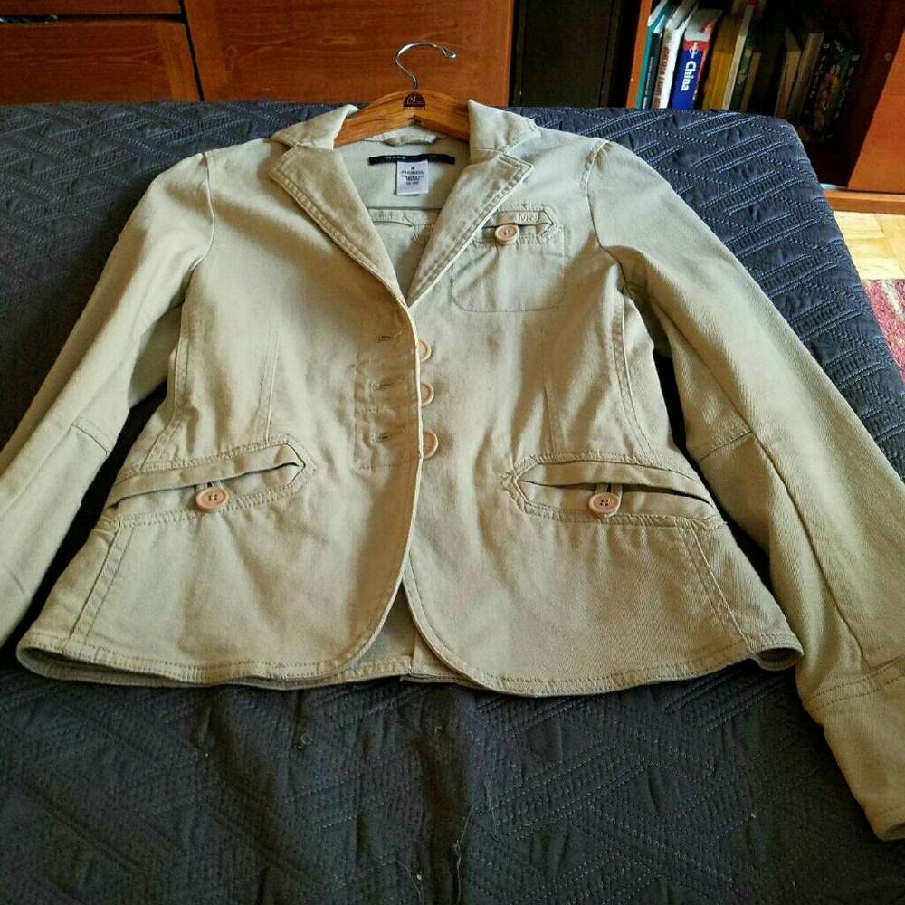 Marc Jacobs  light tan jacket size 2