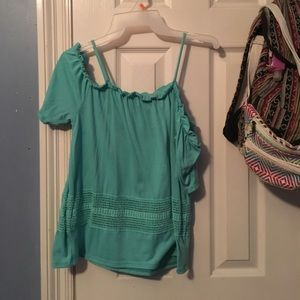 Cute RUE 21 shirt