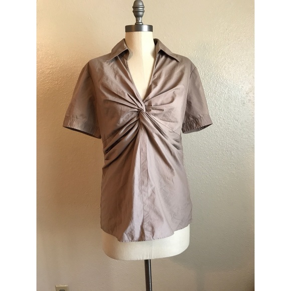 New York & Company Tops - ‼️SALE‼️ ❤️New York & Company Blouse❤️