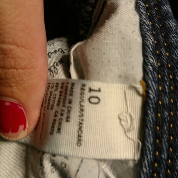 American Eagle Jeans - Picture 4 of 4