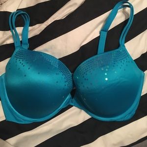 Victoria's Secret Push Up Bra 36DD