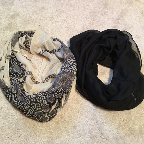 Infinity scarves - Picture 4 of 4