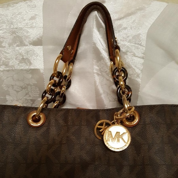 Michael Kors Cynthia medium  - Picture 2 of 4