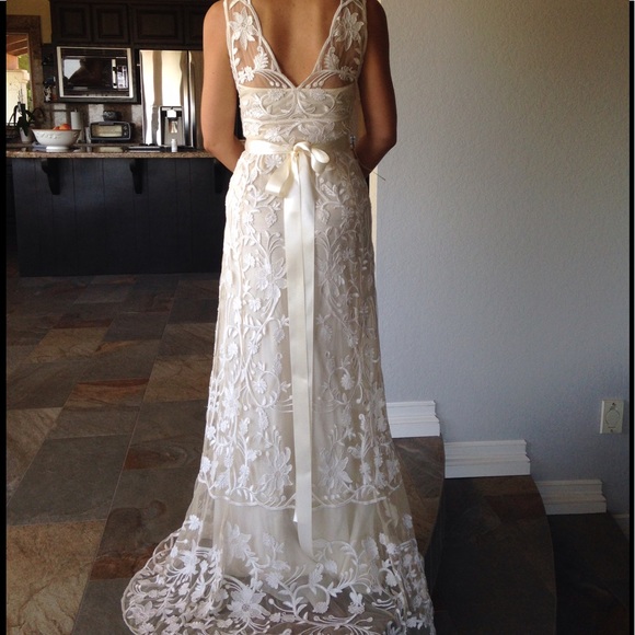 Bhldn Gwyneth Wedding Gown - Picture 2 of 2