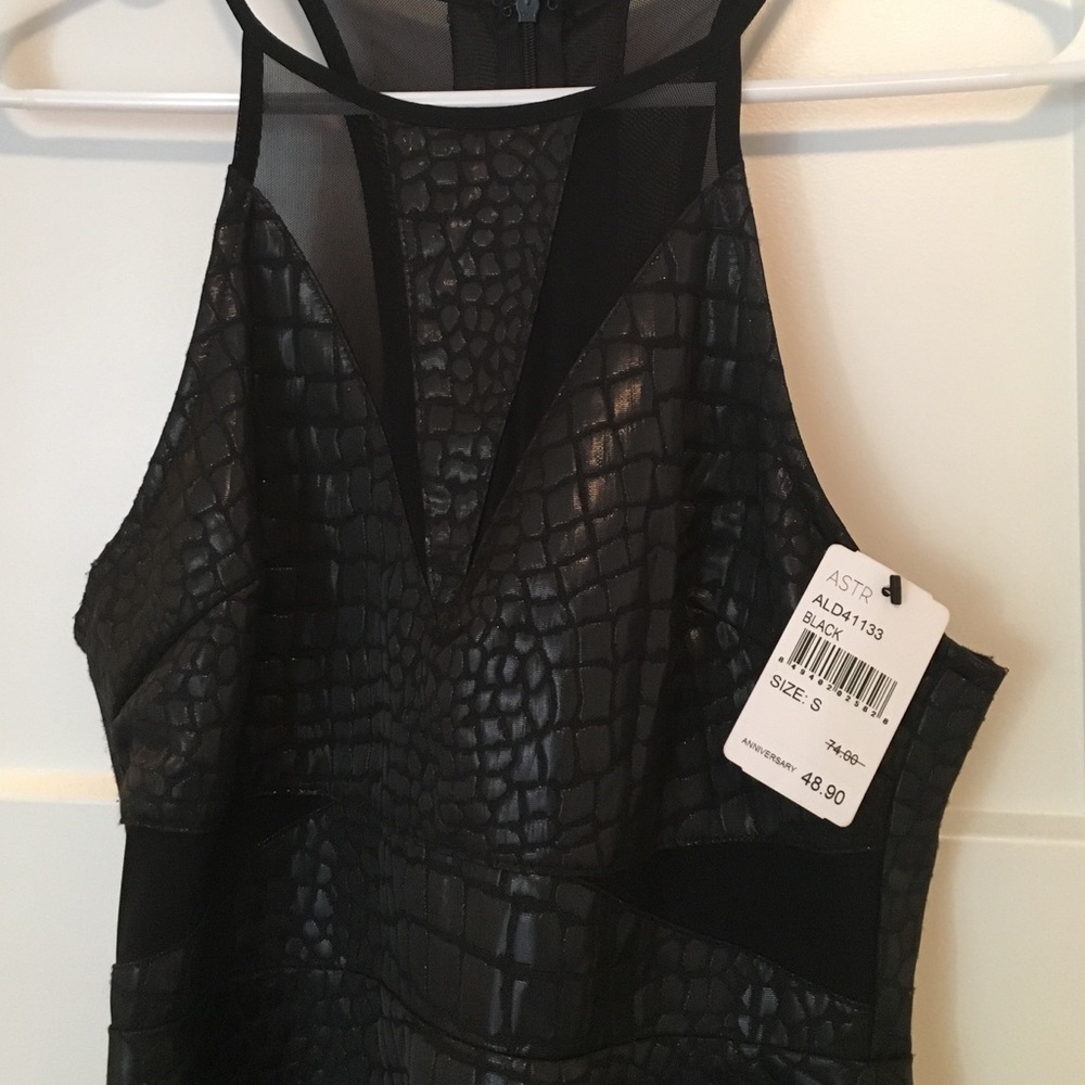 ASTR Black Cocktail Dress - Picture 4 of 4