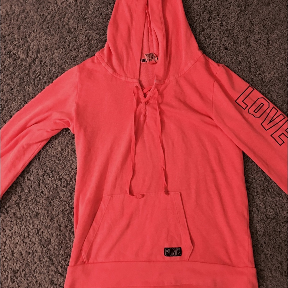 Victoria's Secret Pink Sweatshirt ! 👀